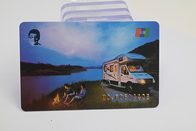 水晶滴膠卡的4大優點？