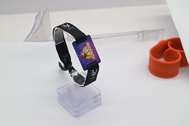 NFC智能手帶 NFC智能手帶